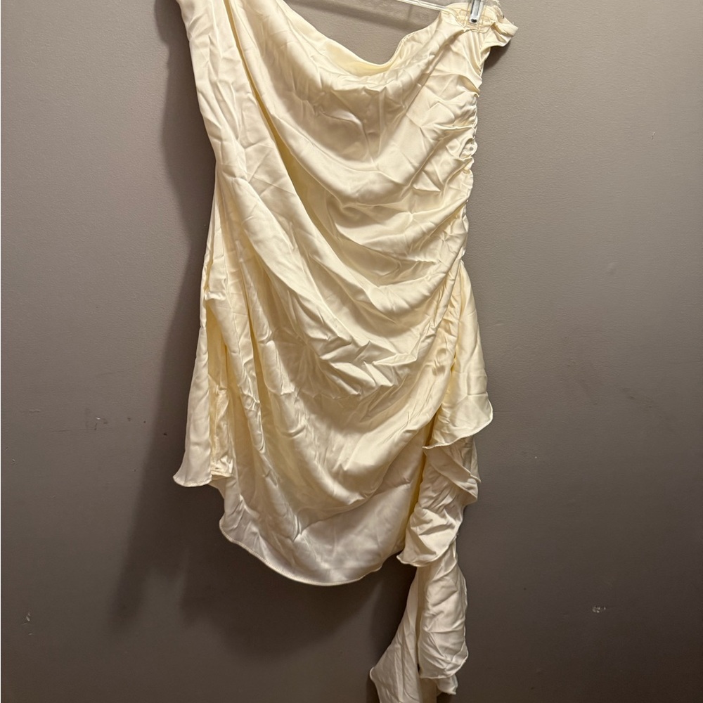 Forever 21 Strapless Cream Draped Dress